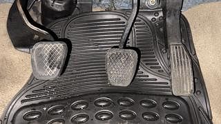 Used 2015 Honda City [2014-2017] VX Diesel Diesel Manual interior PEDALS VIEW