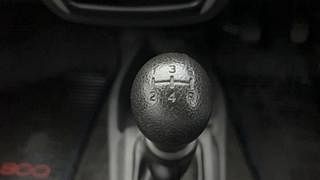 Used 2019 Maruti Suzuki Alto 800 [2016-2019] Lxi Petrol Manual interior GEAR  KNOB VIEW
