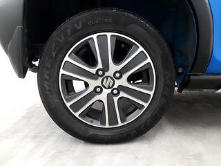 Used 2021 Maruti Suzuki S-Presso VXI+ Petrol Manual tyres RIGHT REAR TYRE RIM VIEW