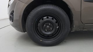 Used 2014 Maruti Suzuki Ritz [2012-2017] Vdi Diesel Manual tyres LEFT FRONT TYRE RIM VIEW