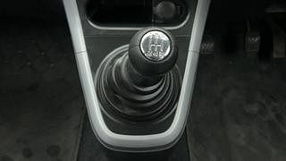 Used 2013 Maruti Suzuki Ritz [2012-2017] Vxi Petrol Manual interior GEAR  KNOB VIEW