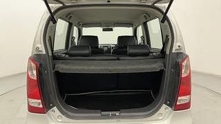 Used 2012 Maruti Suzuki Wagon R 1.0 [2010-2019] VXi Petrol Manual interior DICKY INSIDE VIEW
