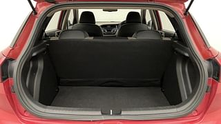 Used 2016 Hyundai Elite i20 [2014-2018] Sportz 1.2 Petrol Manual interior DICKY INSIDE VIEW