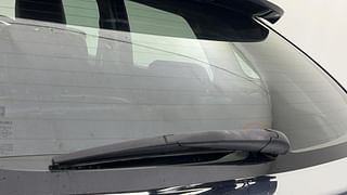 Used 2018 Maruti Suzuki Baleno [2015-2019] Zeta Petrol Petrol Manual top_features Rear wiper