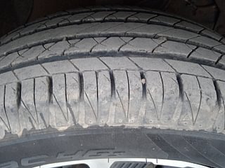 Used 2022 Maruti Suzuki Vitara Brezza [2020-2022] ZXI Plus AT Petrol Automatic tyres RIGHT FRONT TYRE TREAD VIEW