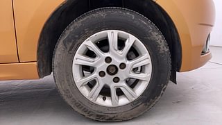 Used 2015 Tata Tiago [2016-2020] Revotron XZ Petrol Manual tyres RIGHT FRONT TYRE RIM VIEW