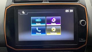 Used 2020 Renault Kwid CLIMBER 1.0 Opt Petrol Manual top_features Touch screen infotainment system
