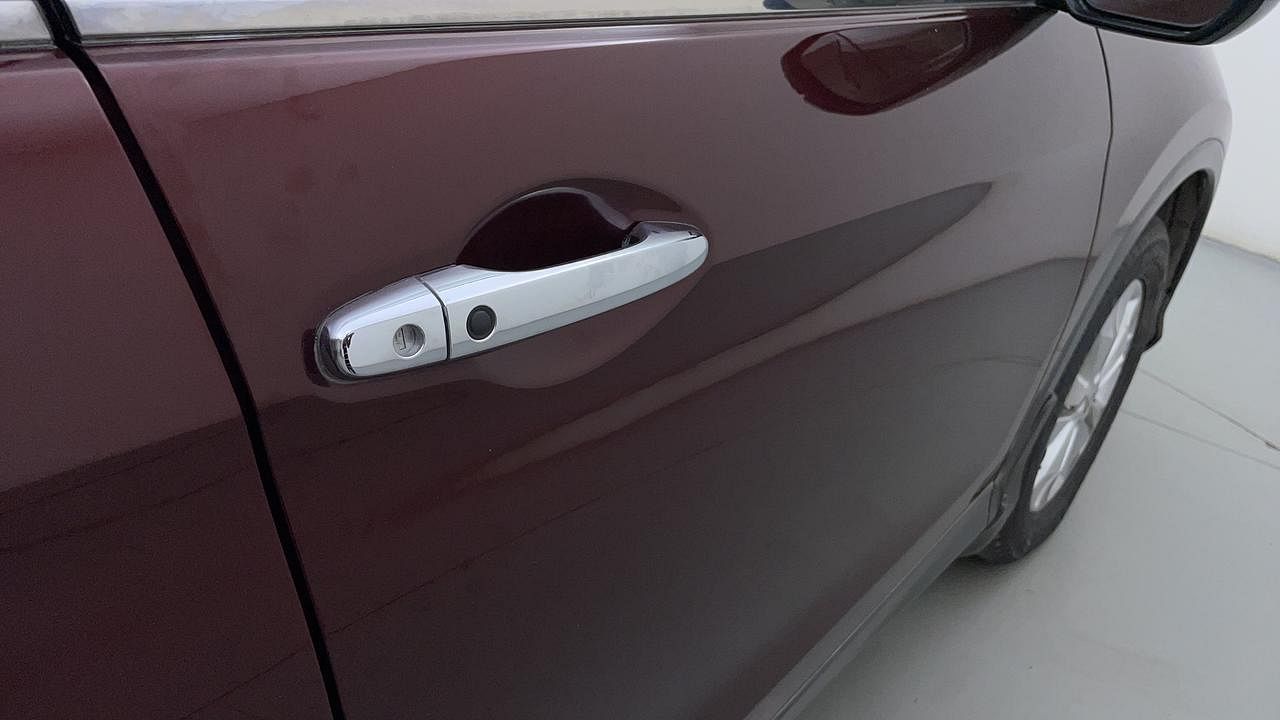 Used 2015 Honda CR-V [2013-2018] 2.4 AT Petrol Automatic dents MINOR SCRATCH