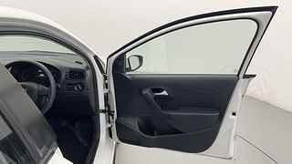 Used 2020 Volkswagen Polo [2018-2022] Trendline 1.0 (P) Petrol Manual interior RIGHT FRONT DOOR OPEN VIEW