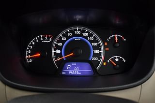 Used 2016 Hyundai Grand i10 [2013-2017] Magna AT 1.2 Kappa VTVT Petrol Automatic interior CLUSTERMETER VIEW