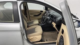 Used 2015 Ford Figo Aspire [2015-2019] Titanium 1.5 Ti-VCT AT Petrol Automatic interior RIGHT SIDE FRONT DOOR CABIN VIEW