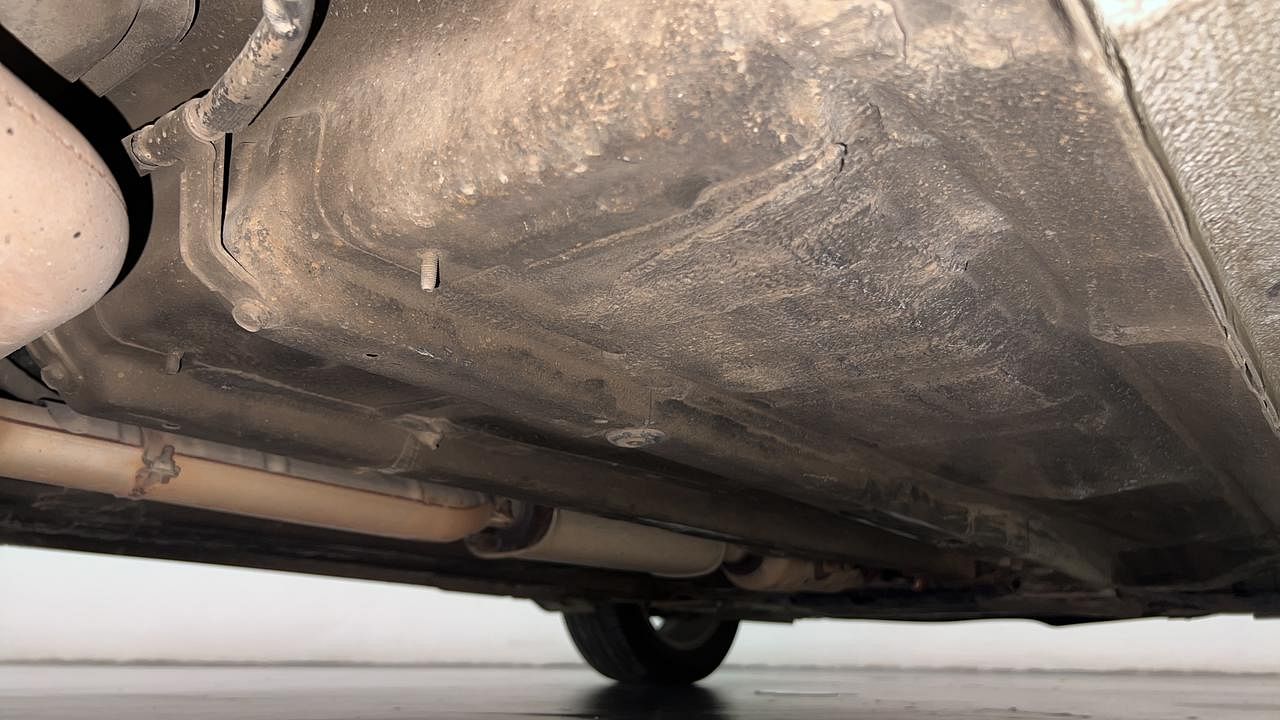 Used 2015 Hyundai Neo Fluidic Elantra [2012-2016] 1.8 SX MT VTVT Petrol Manual extra REAR RIGHT UNDERBODY VIEW