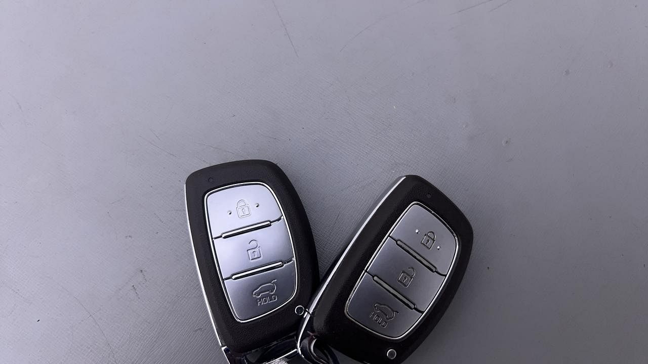 Used 2016 Hyundai Elite i20 [2014-2018] Asta 1.4 CRDI (O) Diesel Manual extra CAR KEY VIEW