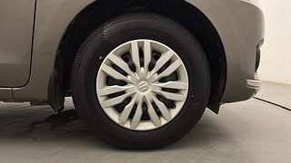 Used 2018 Maruti Suzuki Dzire [2017-2020] VXI Petrol Manual tyres RIGHT FRONT TYRE RIM VIEW