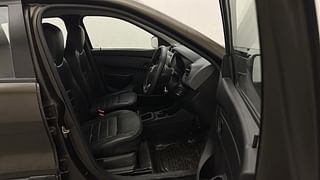 Used 2017 Renault Kwid [2015-2019] 1.0 RXT AMT Opt Petrol Automatic interior RIGHT SIDE FRONT DOOR CABIN VIEW
