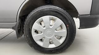 Used 2021 maruti-suzuki Eeco AC CNG 5 STR Petrol+cng Manual tyres RIGHT FRONT TYRE RIM VIEW