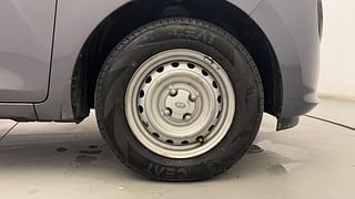 Used 2019 Hyundai New Santro 1.1 Magna Petrol Manual tyres RIGHT FRONT TYRE RIM VIEW