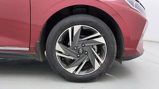 Used 2021 Hyundai New i20 Asta (O) 1.5 MT Dual Tone Diesel Manual tyres RIGHT FRONT TYRE RIM VIEW