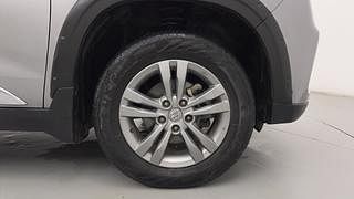 Used 2018 Maruti Suzuki Vitara Brezza [2016-2020] ZDi Diesel Manual tyres RIGHT FRONT TYRE RIM VIEW
