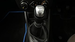 Used 2020 Renault Duster [2020-2022] RXZ Turbo Petrol Petrol Manual interior GEAR  KNOB VIEW