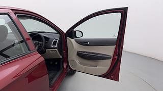 Used 2010 Hyundai i20 [2008-2012] Asta 1.2 Petrol Manual interior RIGHT FRONT DOOR OPEN VIEW