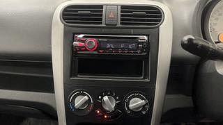 Used 2009 Maruti Suzuki Ritz [2009-2012] VXI Petrol Manual interior MUSIC SYSTEM & AC CONTROL VIEW