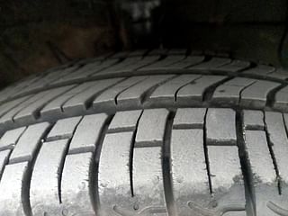 Used 2022 Hyundai New Santro 1.1 Sportz MT Petrol Manual tyres RIGHT FRONT TYRE TREAD VIEW