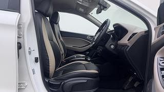 Used 2016 Hyundai Elite i20 [2014-2018] Sportz 1.2 Petrol Manual interior RIGHT SIDE FRONT DOOR CABIN VIEW