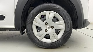 Used 2020 Renault Kwid RXL Petrol Manual tyres RIGHT FRONT TYRE RIM VIEW