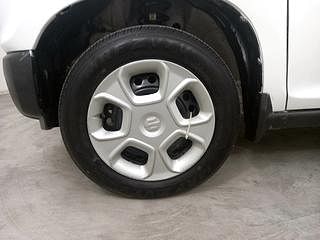Used 2020 Maruti Suzuki S-Presso VXI+ Petrol Manual tyres LEFT FRONT TYRE RIM VIEW
