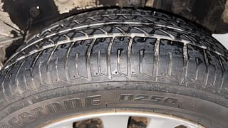 Used 2016 Toyota Etios [2010-2017] VX Petrol Manual tyres LEFT REAR TYRE TREAD VIEW