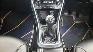 Used 2018 Maruti Suzuki S-Cross [2017-2020] Alpha 1.3 Diesel Manual interior GEAR  KNOB VIEW