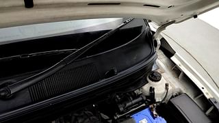 Used 2019 Hyundai Venue [2019-2021] SX 1.0 (O) Turbo Petrol Manual engine ENGINE LEFT SIDE HINGE & APRON VIEW