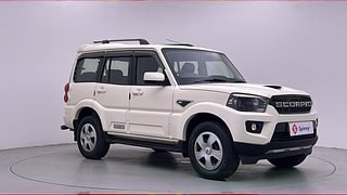 Used 2018 Mahindra Scorpio [2017-2020] S7 140 PS Diesel Manual exterior RIGHT FRONT CORNER VIEW