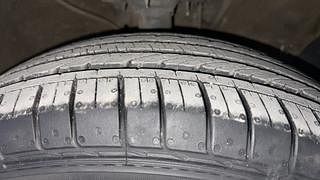 Used 2018 Hyundai Creta [2015-2018] 1.6 SX Plus Petrol Petrol Manual tyres RIGHT FRONT TYRE TREAD VIEW