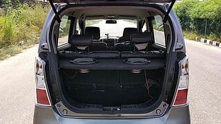 Used 2015 Maruti Suzuki Stingray [2013-2019] LXi Petrol Manual interior DICKY INSIDE VIEW