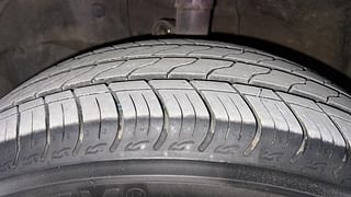 Used 2019 honda Amaze 1.5 VX i-DTEC Diesel Manual tyres LEFT FRONT TYRE TREAD VIEW