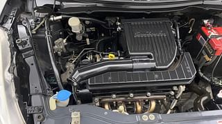 Used 2017 Maruti Suzuki Swift [2014-2017] LXI (O) Petrol Manual engine ENGINE RIGHT SIDE VIEW