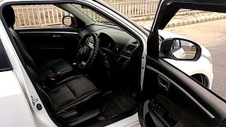 Used 2015 Maruti Suzuki Swift [2011-2017] VXi Petrol Manual interior RIGHT SIDE FRONT DOOR CABIN VIEW