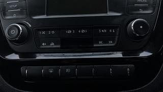Used 2017 Tata Tiago [2016-2020] Revotron XZA AMT Petrol Automatic top_features Rear defogger