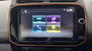 Used 2021 Renault Kwid CLIMBER 1.0 Opt Petrol Manual top_features Touch screen infotainment system