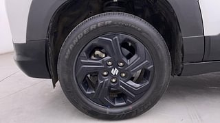 Used 2022 Maruti Suzuki Brezza ZXI Petrol Manual tyres LEFT FRONT TYRE RIM VIEW