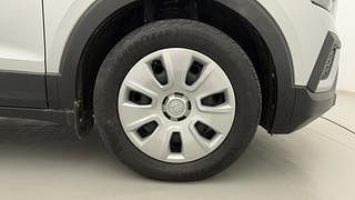 Used 2021 Skoda Kushaq Active 1.0 TSI MT Petrol Manual tyres RIGHT FRONT TYRE RIM VIEW