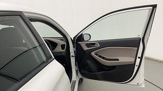 Used 2015 Hyundai Elite i20 [2014-2018] Asta 1.4 CRDI Diesel Manual interior RIGHT FRONT DOOR OPEN VIEW