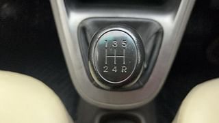 Used 2016 Hyundai i10 [2010-2016] Magna Petrol Petrol Manual interior GEAR  KNOB VIEW
