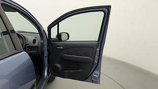 Used 2013 Maruti Suzuki Ritz [2012-2017] Vxi Petrol Manual interior RIGHT FRONT DOOR OPEN VIEW