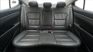 Used 2016 Hyundai Elantra [2016-2022] 2.0 SX(O) AT Petrol Automatic interior REAR SEAT CONDITION VIEW