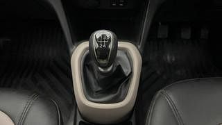 Used 2016 Hyundai Grand i10 [2013-2017] Asta 1.1 CRDi (O) Diesel Manual interior GEAR  KNOB VIEW
