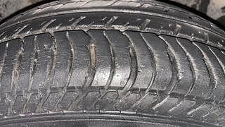 Used 2015 Ford EcoSport [2015-2017] Titanium 1.5L Ti-VCT AT Petrol Automatic tyres RIGHT FRONT TYRE TREAD VIEW