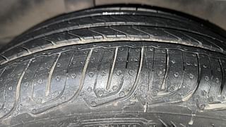 Used 2015 Honda City [2014-2017] VX CVT Petrol Automatic tyres RIGHT REAR TYRE TREAD VIEW